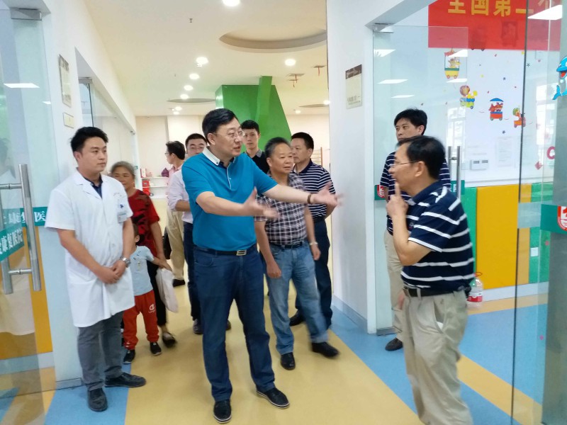 江南（中国）官方集团苏德辉总经理莅临湘西博爱康复医院调研考察