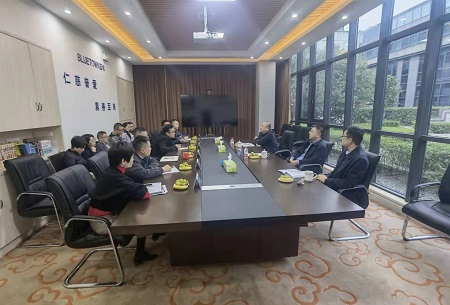 江南网页版总裁刘志刚带队赴发展春华江南网页版开展调研