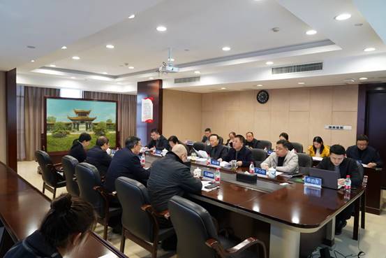 集团总经理苏德辉带队调研江南网页版